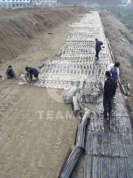 西昌漫水湾水电站土石坝加筋-南昌抖圈官网环？？？？？萍脊煞萦邢薰